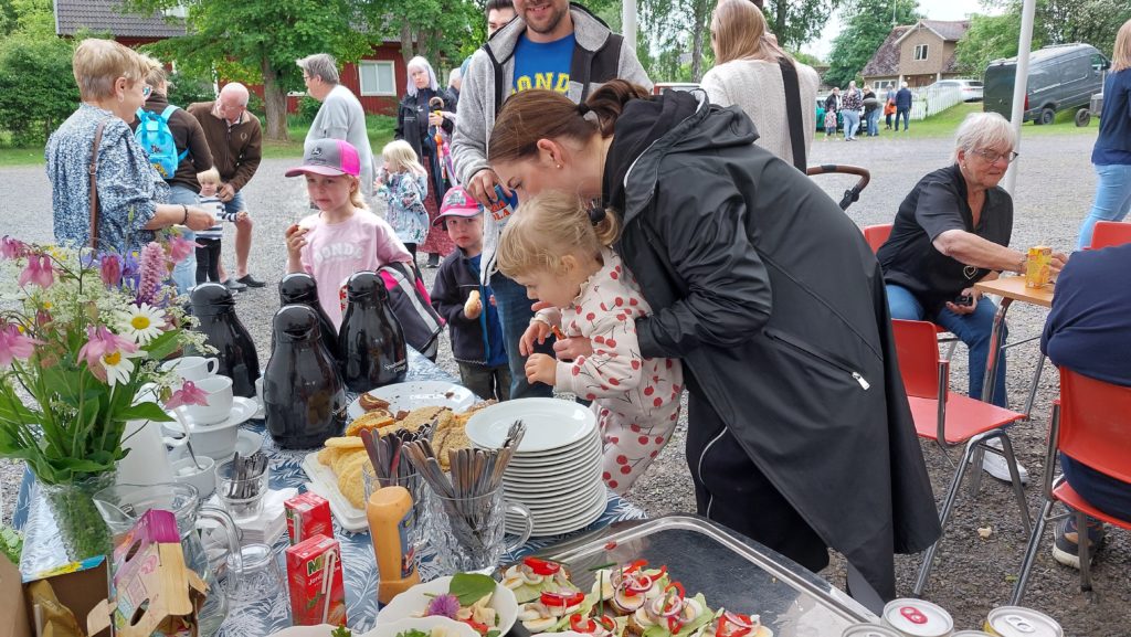 Fika är viktigt när det firas