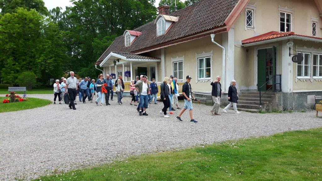 Många deltagare på bruksvandringen