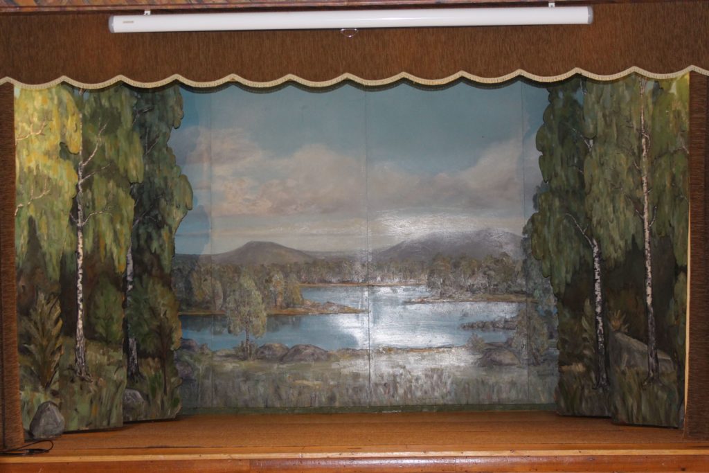 Scenen framifrån