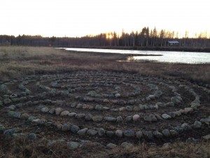 Labyrinen-i-Båthamnen-300x225