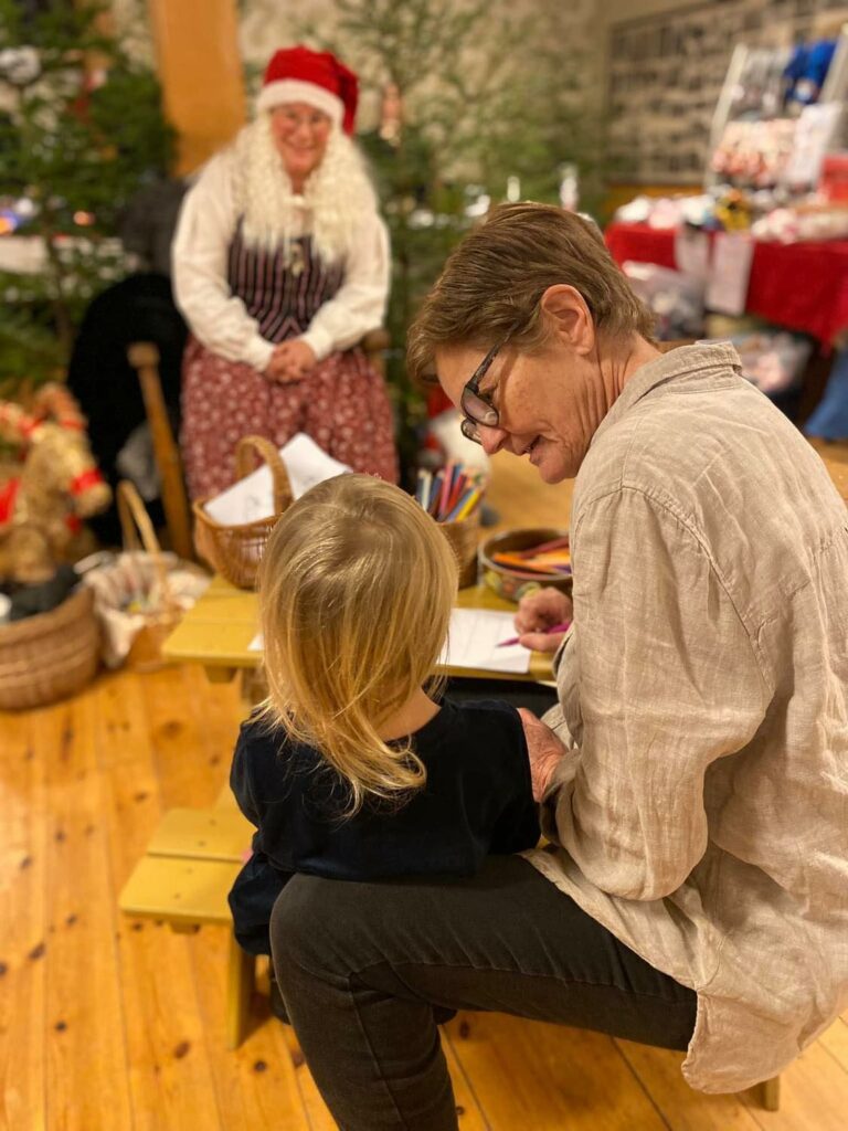 Pyssel Barn Och Vuxen Julmarknad 2023