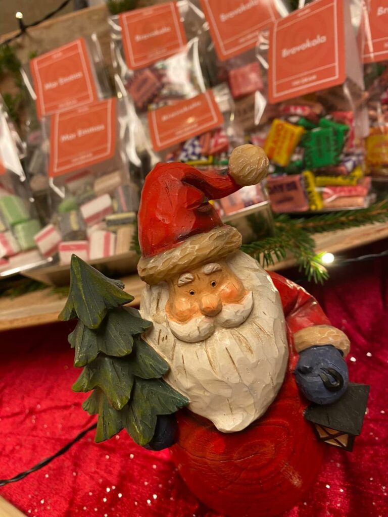 Tomte Med Gran Julmarknad 2023